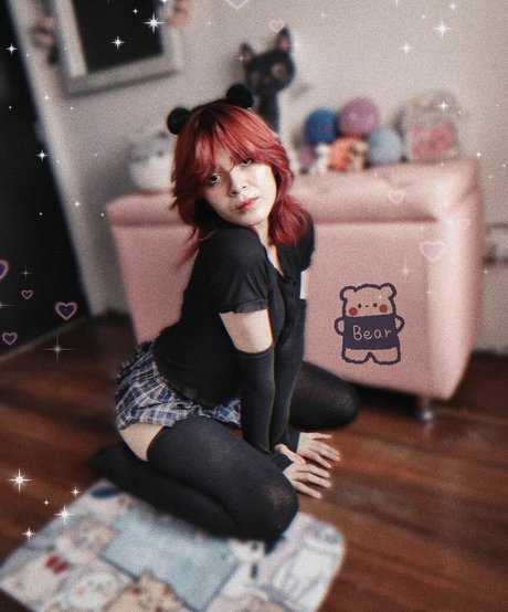 evee meow art modèle galeries