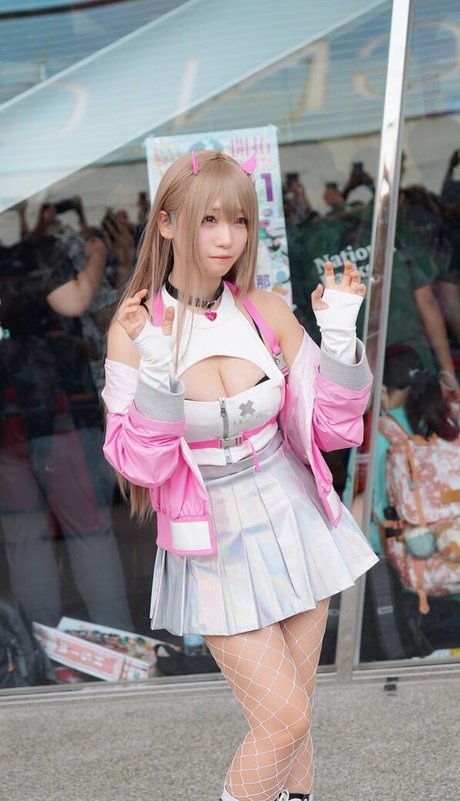 iorimoe five actrice érotique collection