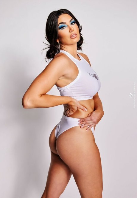 Cassie Lee actrice de sexe collection