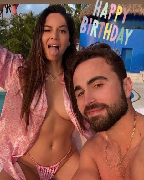 Olivia Munn joli modèle archive