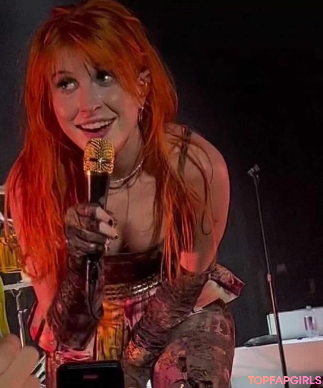 belle-fille onlyfans haute définition chaud image