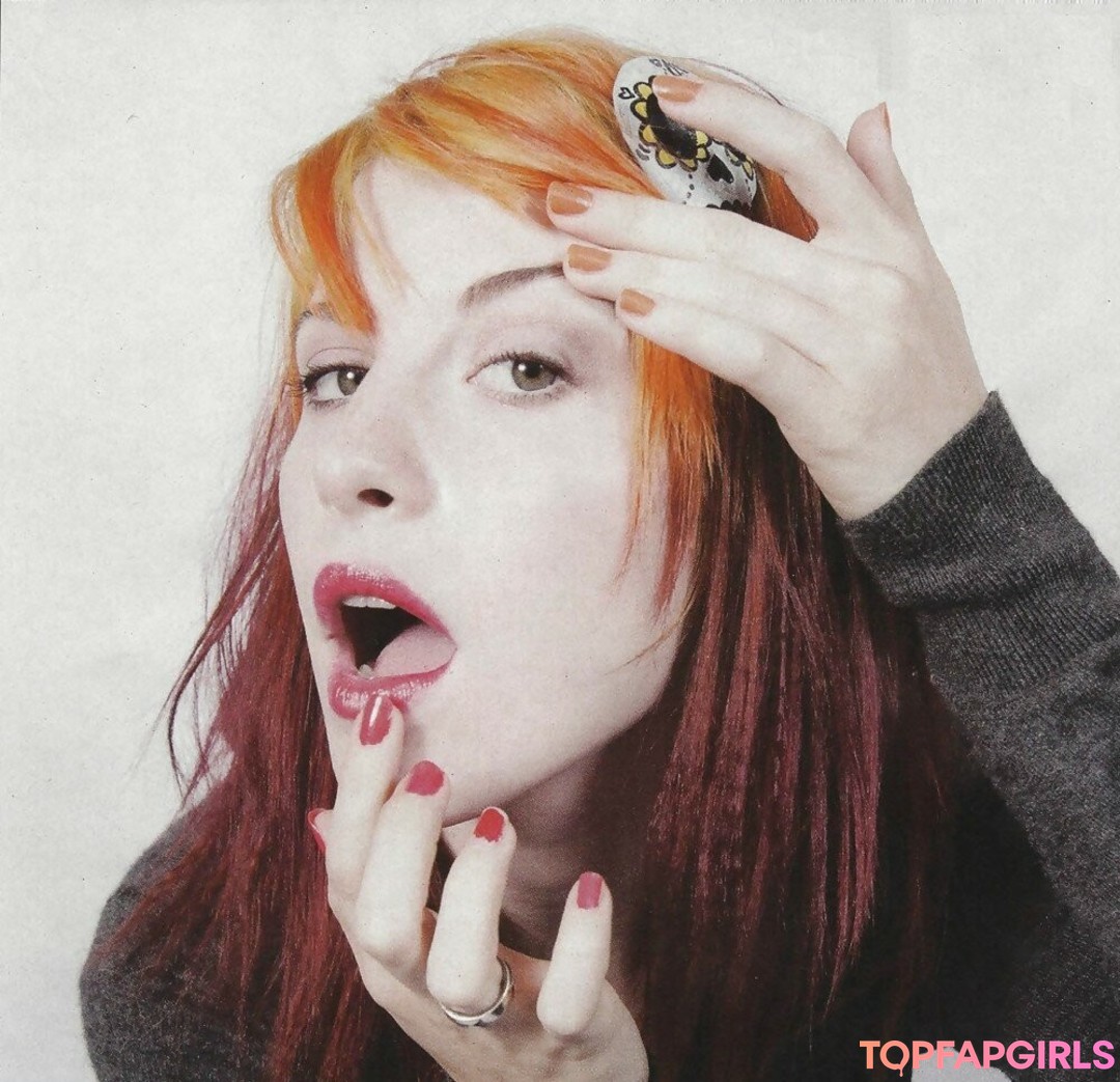 Hayley Williams star du porno photo
