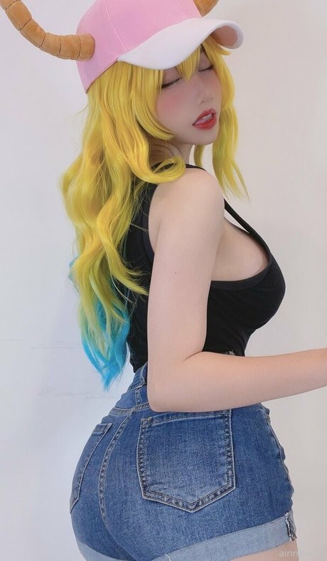 Ain Nguyen modèle sympa image