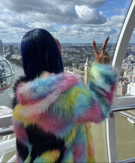 Sasha Banks modèle chaud galerie