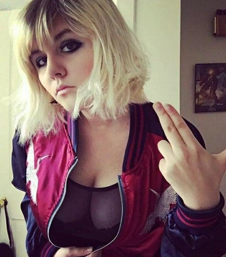 Demondice Karen modèle hd archive