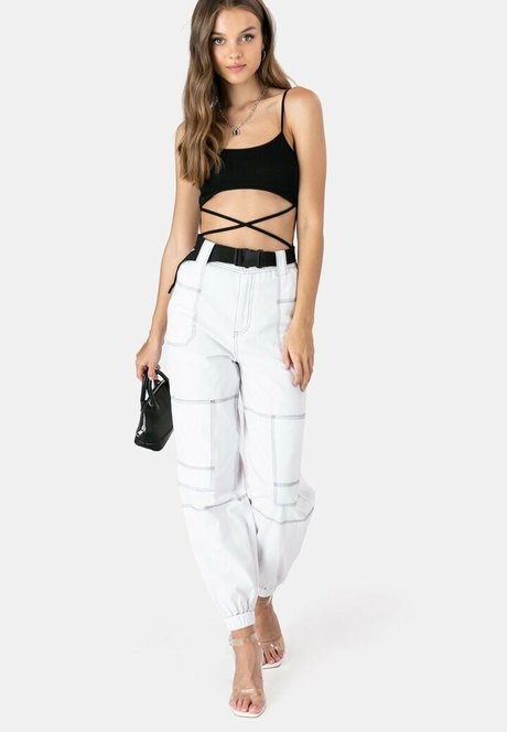 Anna Zak star du porno adulte photos