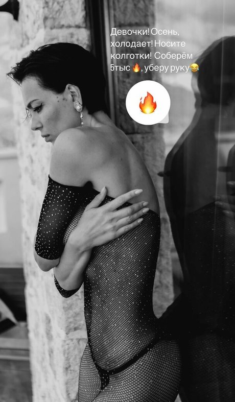 Nastasya Samburskaya star du porno parfaite galeries