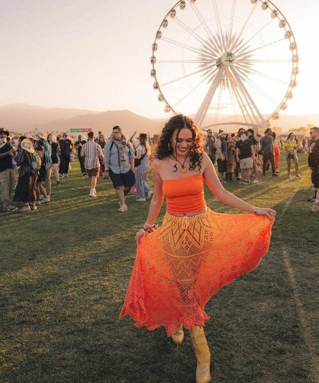 Madison Pettis actrice érotique galeries