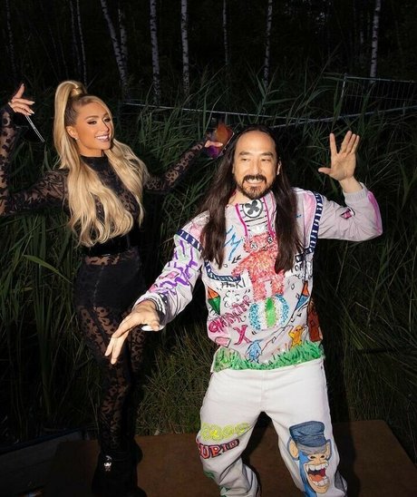 Paris Hilton star du porno belle galerie