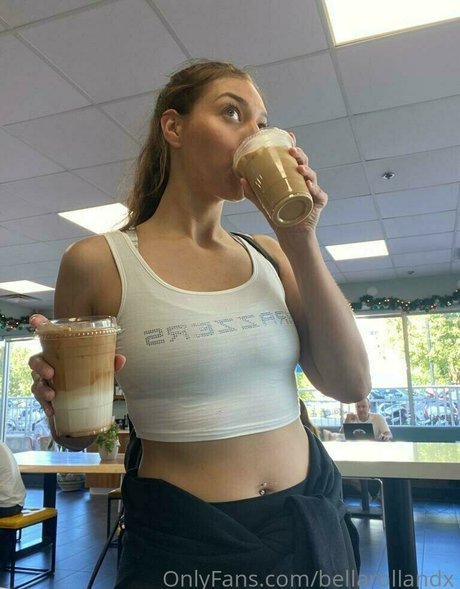 Bellarollandx sexe de star du porno archive