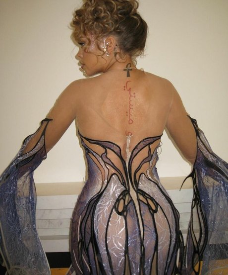 latto777 star du porno gratuit des photos