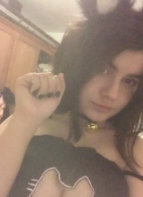 brune petite onlyfans gratuit belle collection