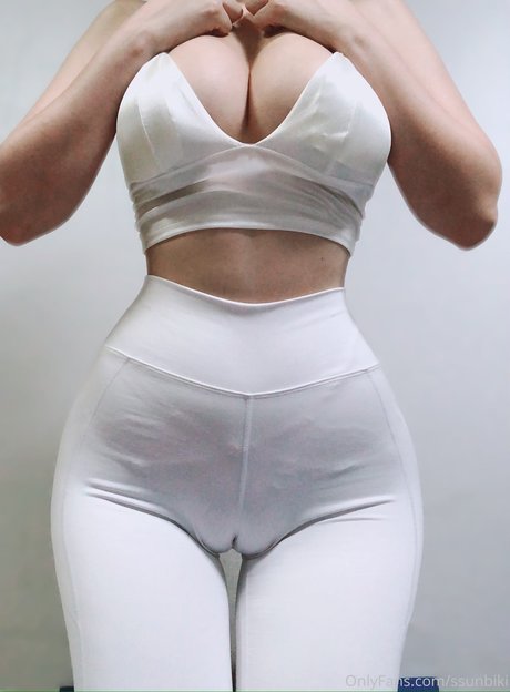 Ssunbiki haut de star du porno photos