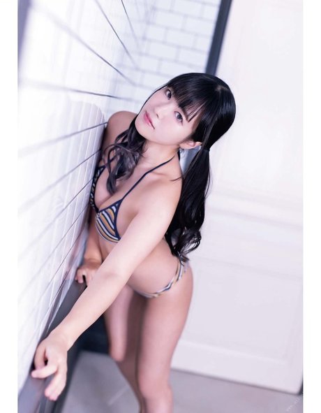 Umi Shinonome modèle artistique img