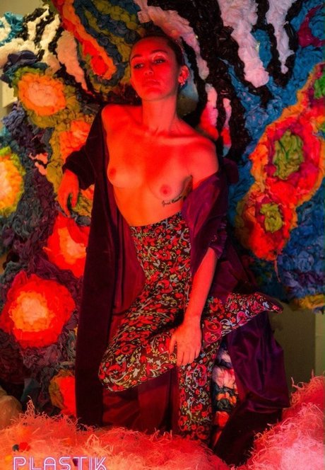 blonde transexuelle onlyfans hd collection