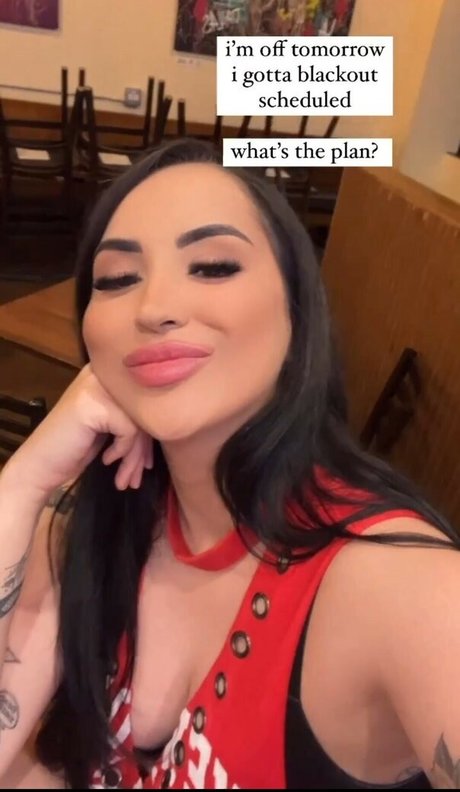 yourfutureexwifey modèle joli archive