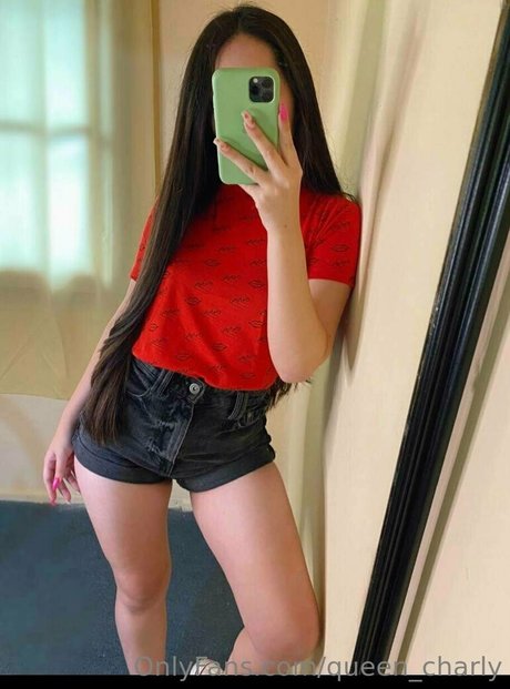 queen charly joli modèle galerie