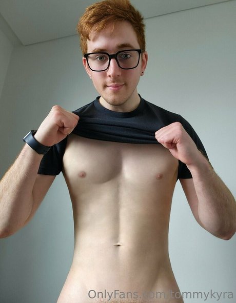 tommykyra modèle magnifique galerie