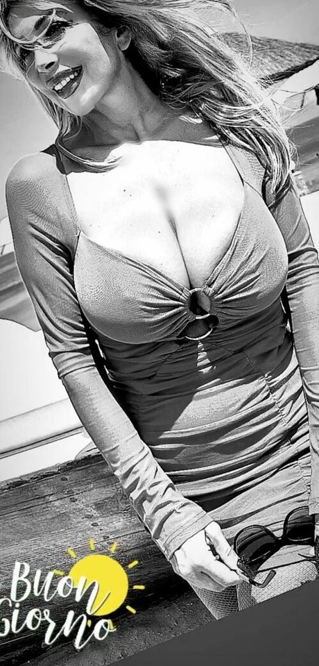 Sonia Grey art modèle galeries