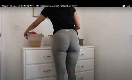 Leila Berisha star du porno nue des photos