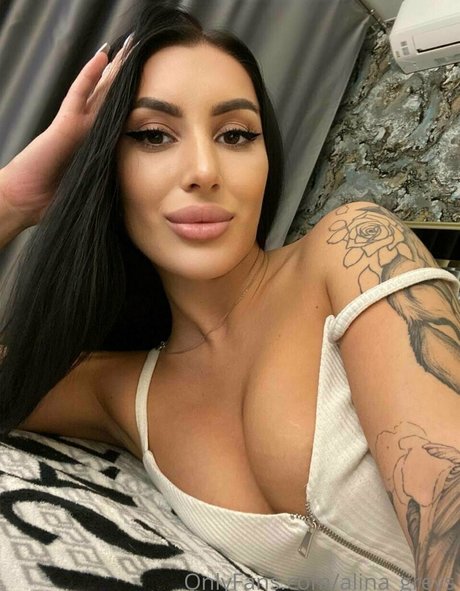 alina greys joli modèle img