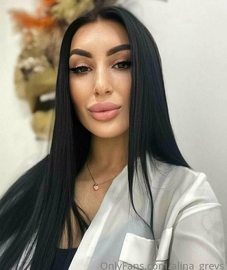 journaliste onlyfans chaud joli collection