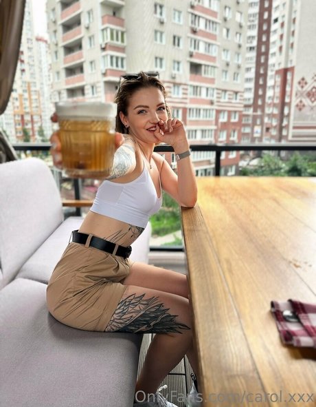 carol xxx actrice nue photo