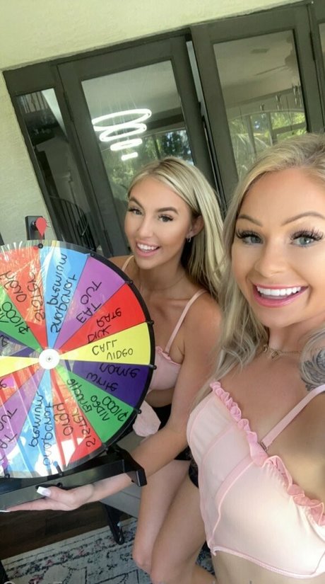 princesse en bikini onlyfans chaud adulte photo