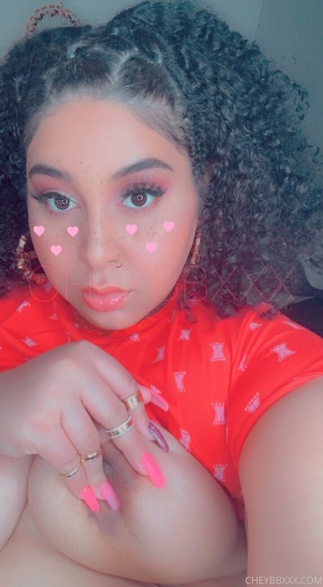 cheybbxxx actrice chaude images