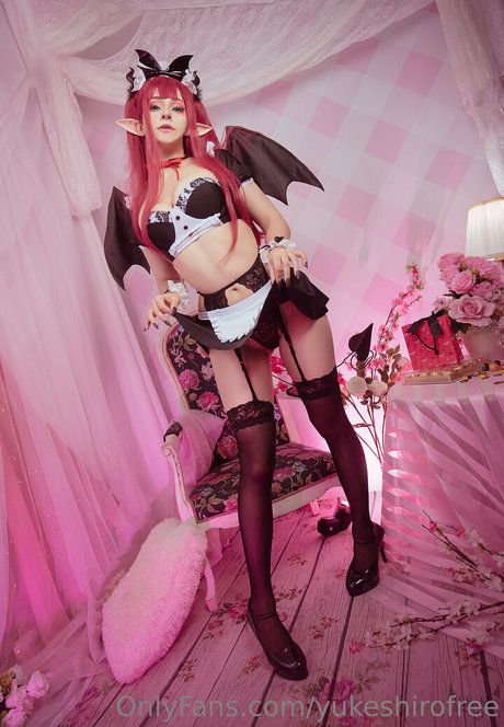 yukeshirofree actrice chaude image