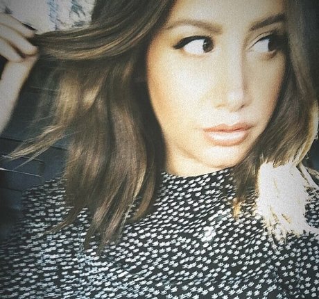 Ashley Tisdale star exclusive des photos