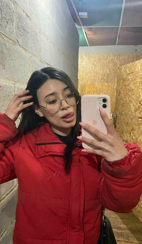 carolinee2000 star du porno sympa images