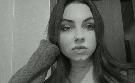 Wiktoria Bystron actrice hd des photos