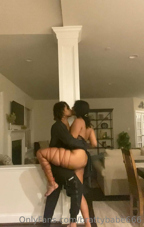 brattybabe666 modèle parfait archive