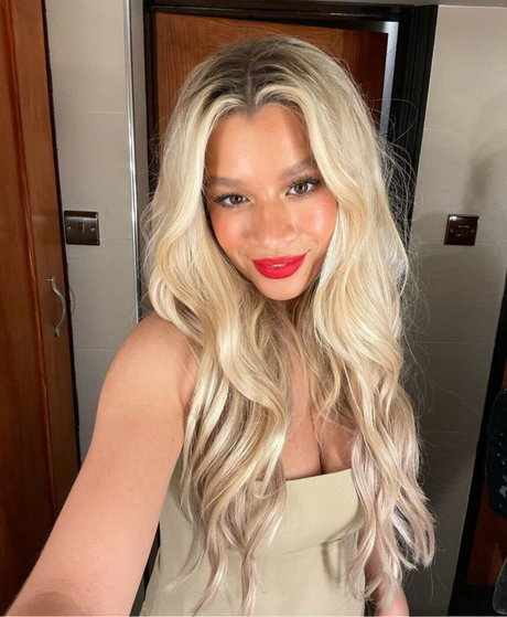 Molly Rainford actrice de grande qualité img