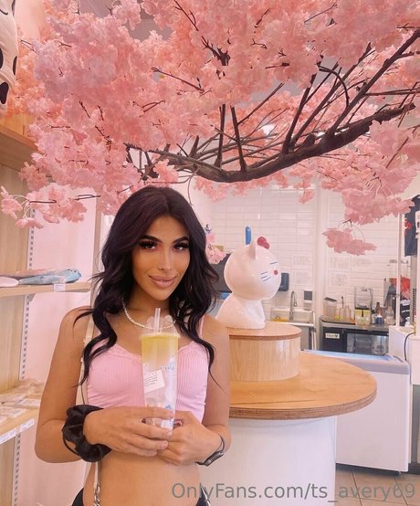 ts avery69 modèle magnifique archive