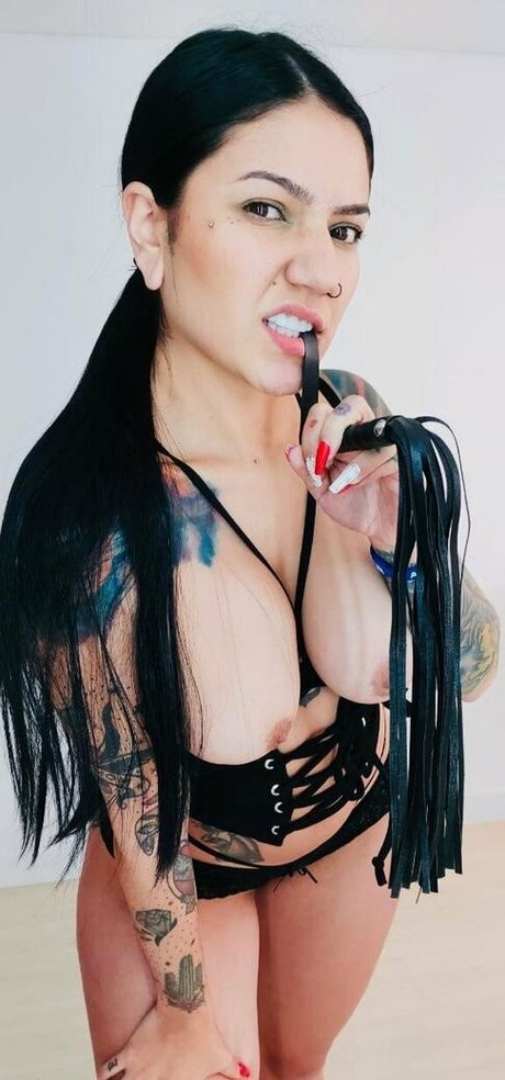 lolisaenz nus de stars du porno image