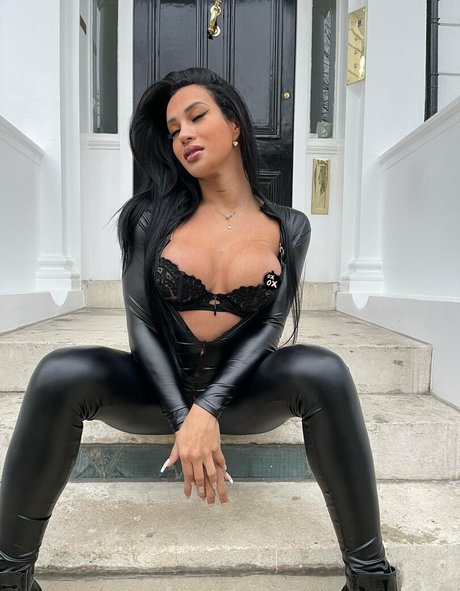 gabrielladecarvalho actrice de grande qualité des photos