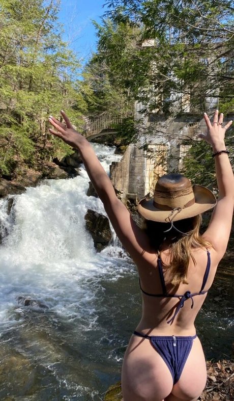 Lilly Breton actrice artistique archive