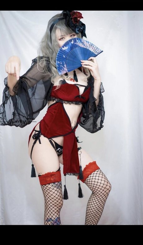 Canniny star du porno gratuit des photos