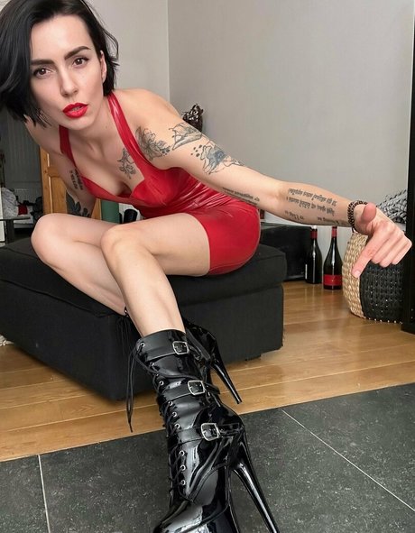 monica de mistress star du porno hd des photos