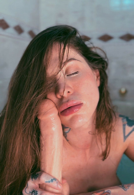 Maru Karv modèle joli galerie