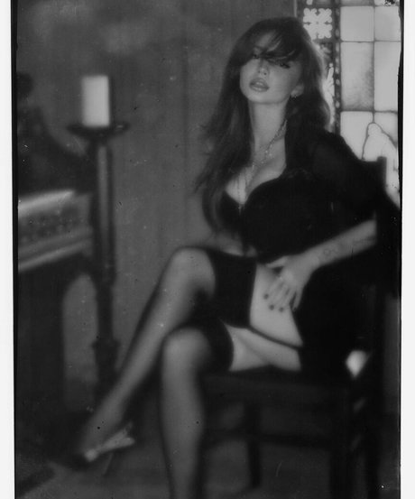 fans dadolescents gothiques uniquement nu chaud galeries