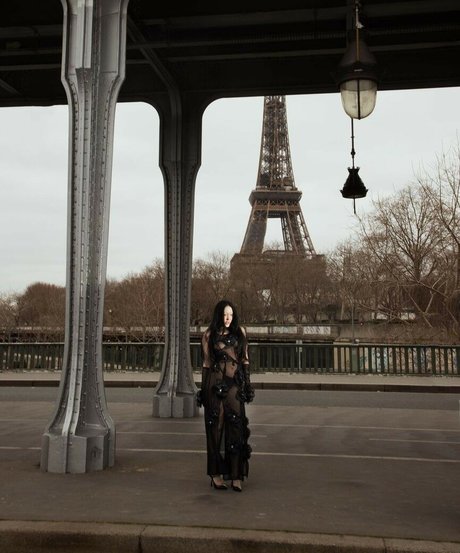 Noah Cyrus star du porno chaude image