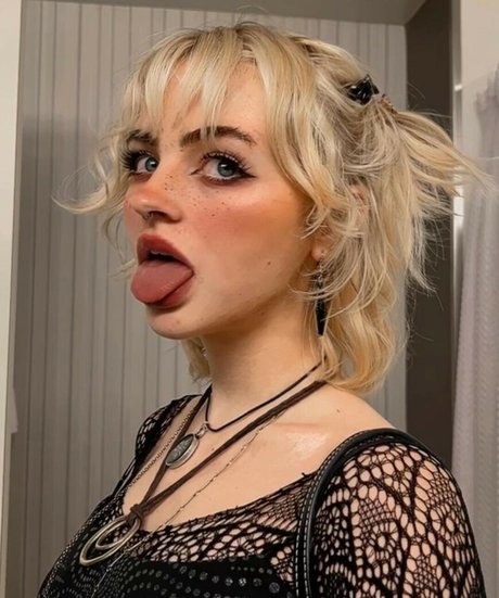 Hadley Nelson star du porno sexy des photos