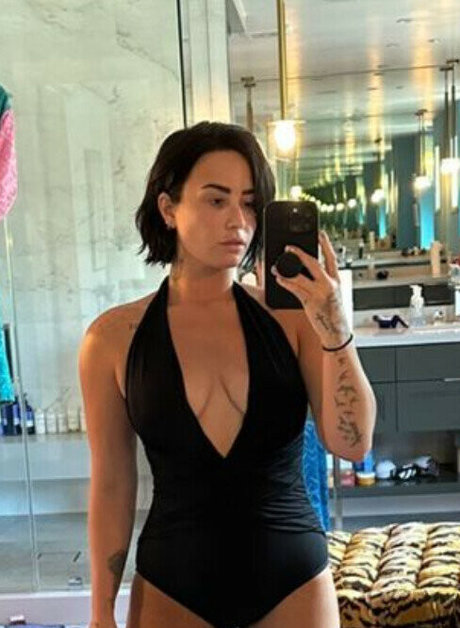 Demi Lovato étoile chaude des photos