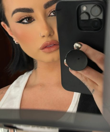 Demi Lovato actrice de sexe archive