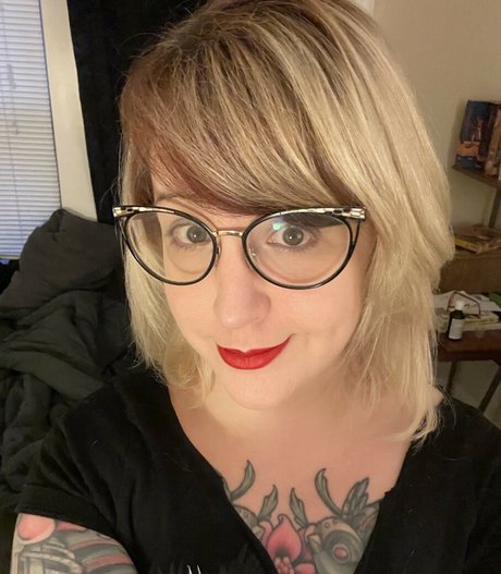 PushingUpRoses star du porno xxx photos