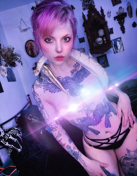 FaerieBlossom star du porno en haute qualité archive