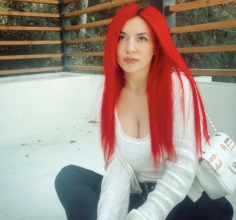 Ava Max modèle hd photos